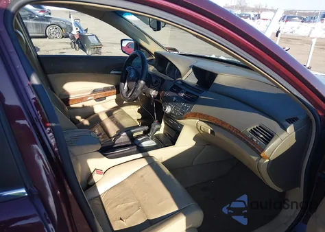 2008 Honda Accord 2.4 Ex-L из США, поврежденный, VIN 1HGCP26868A070756